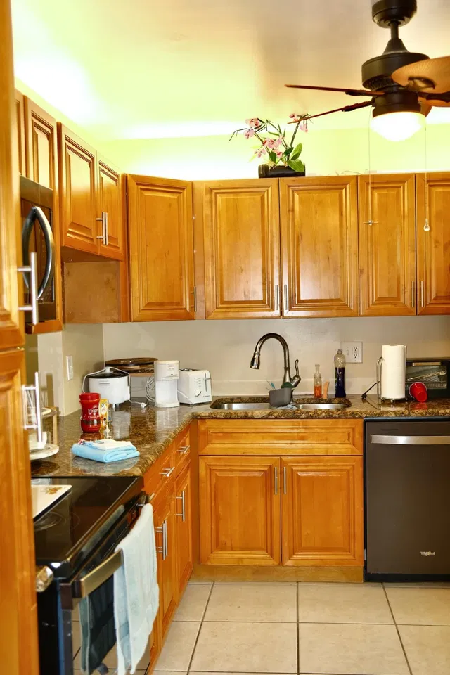  Residence photo 5