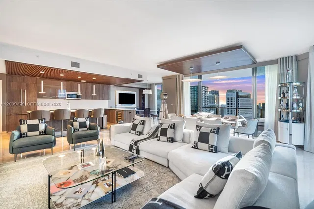 Rise Brickell City Centre 3801