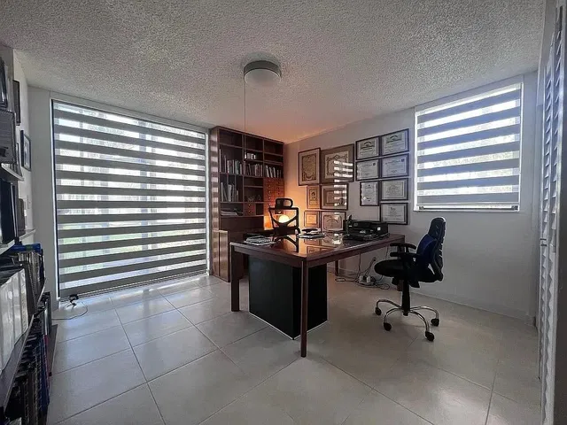 Unit 105 photo 20