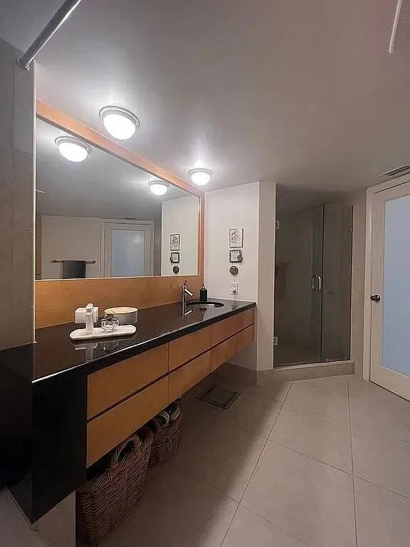 Unit 105 photo 24