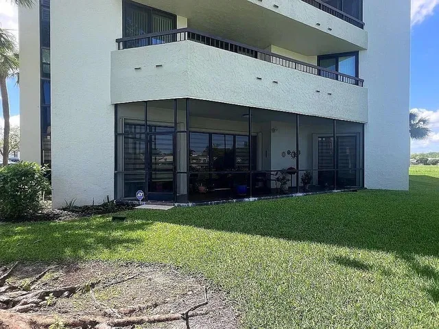 Unit 105 photo 35