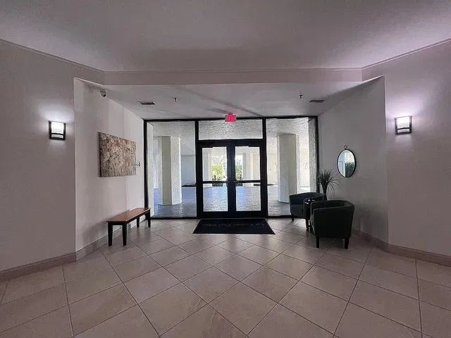 Unit 105 photo 38