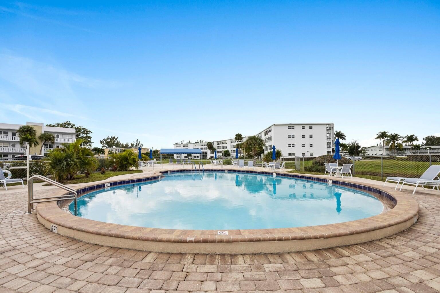 Residence photo 20