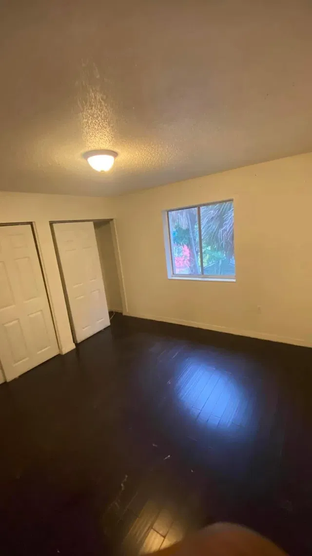 Unit 208 photo 12