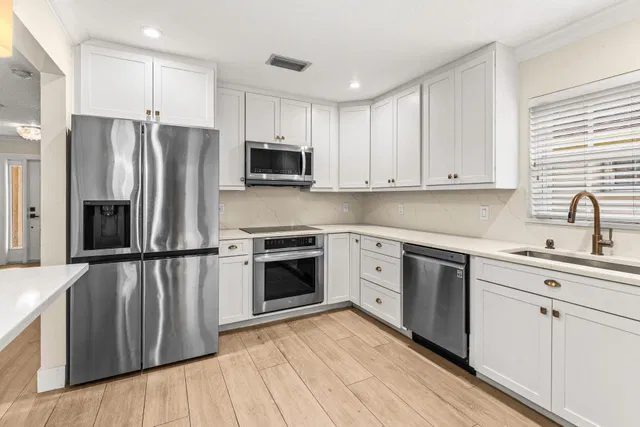 Residence photo 10