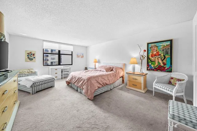 Unit 6150 photo 12