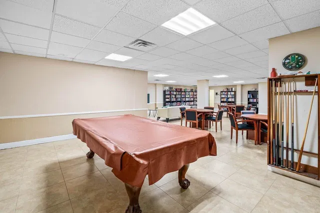 Unit 6150 photo 25