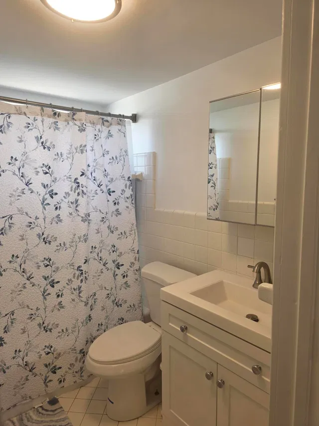  Unit 205 photo 9