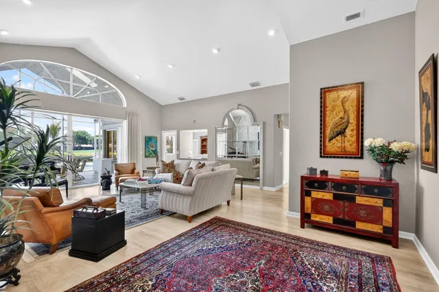 Mariner Sands Residence photo 13