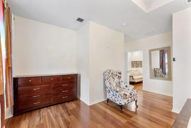 Residence photo 26