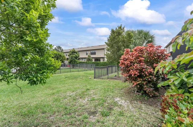 Residence photo 41