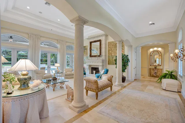 Admirals Cove Residence photo 8