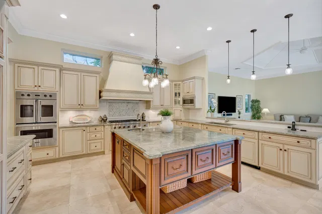 Admirals Cove Residence photo 12