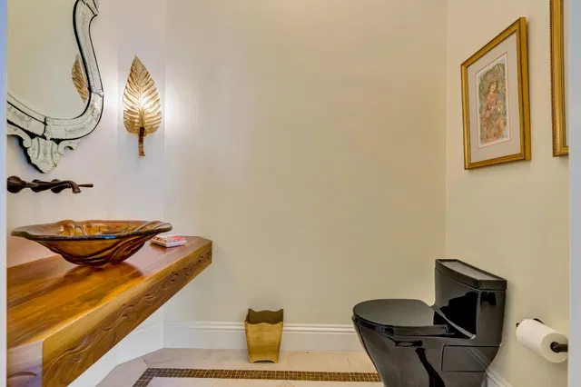 Admirals Cove Residence photo 19