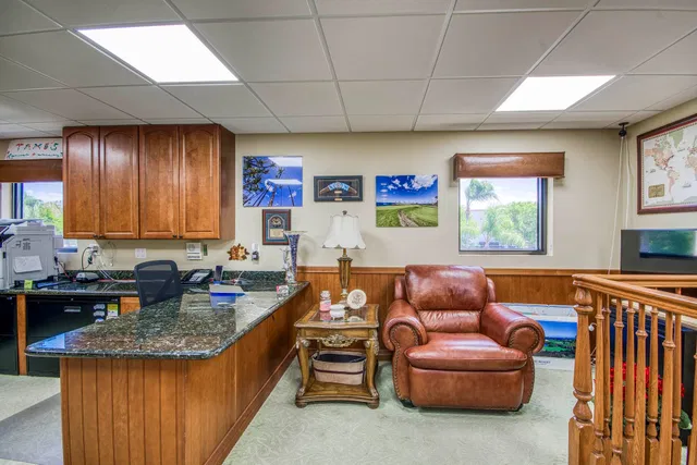 Residence photo 18