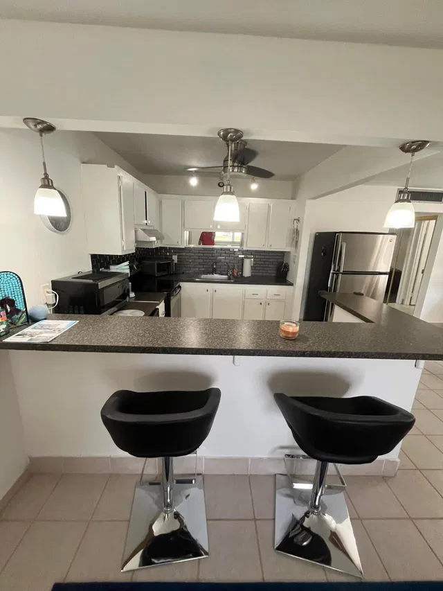 Unit 114 photo 7