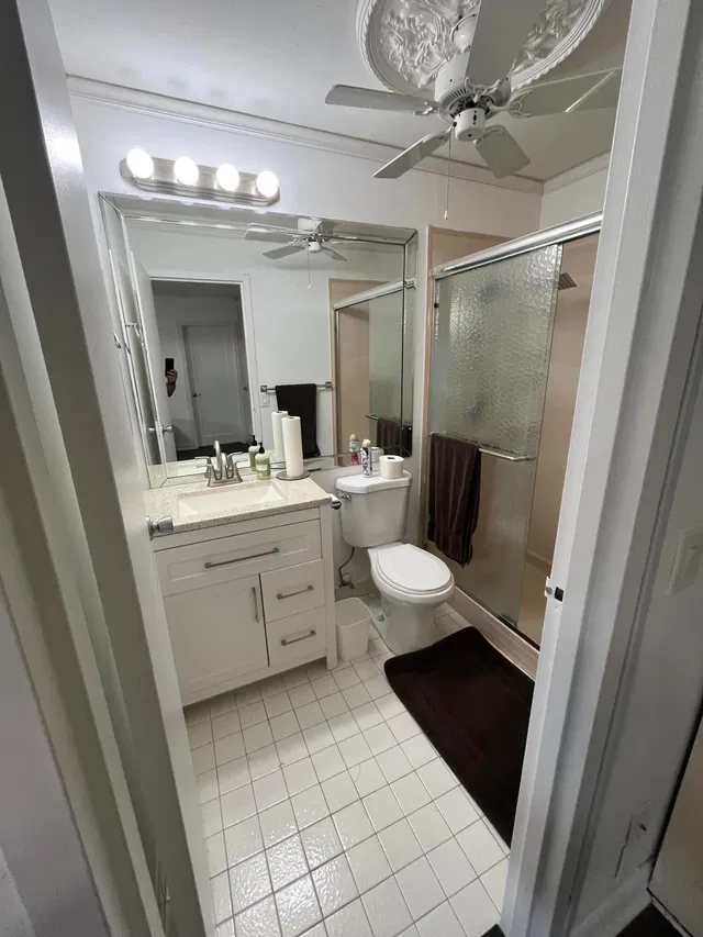 Unit 114 photo 14