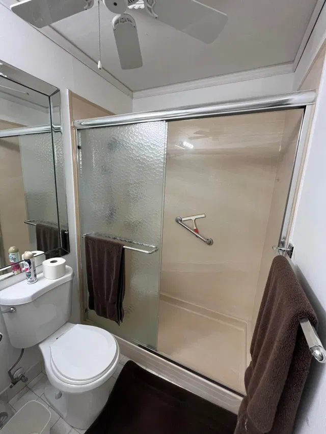 Unit 114 photo 15