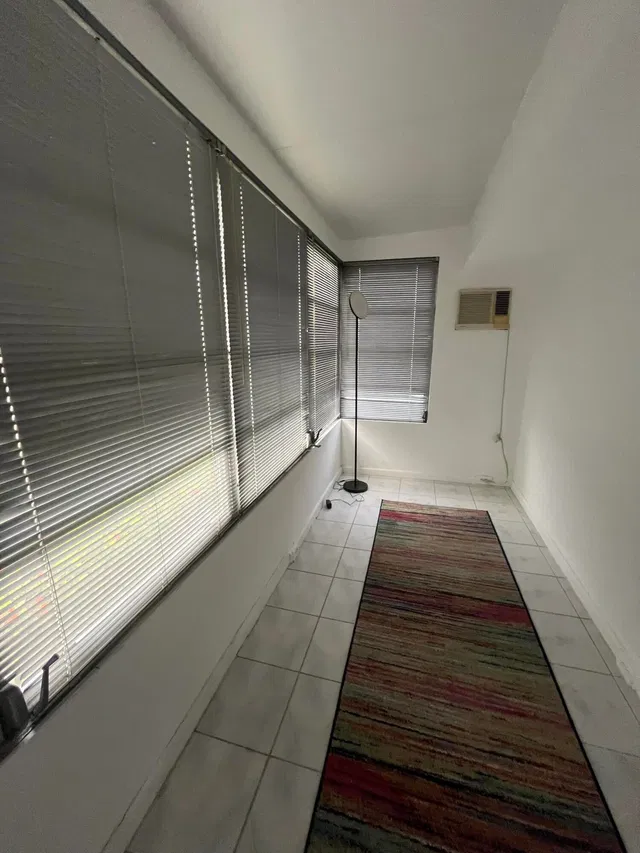 Unit 114 photo 16