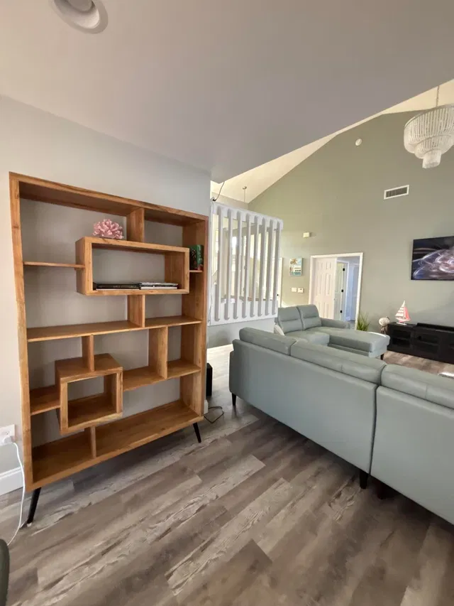 Residence photo 19