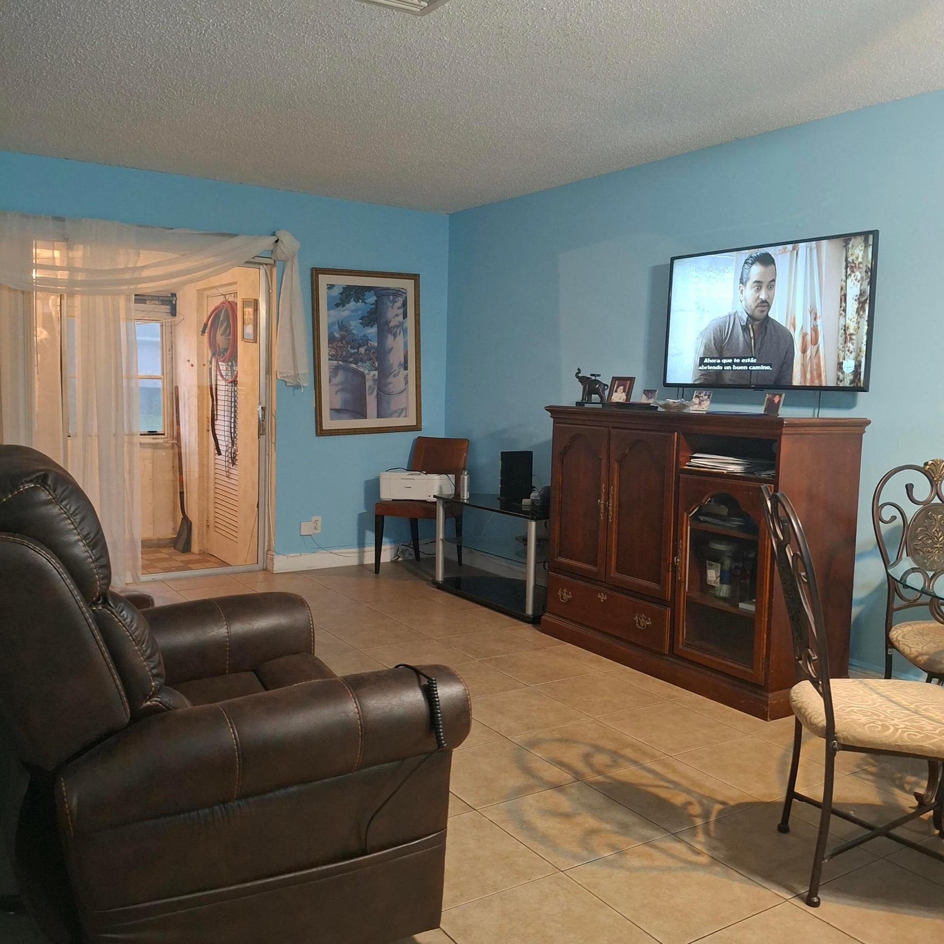 Unit D photo 2