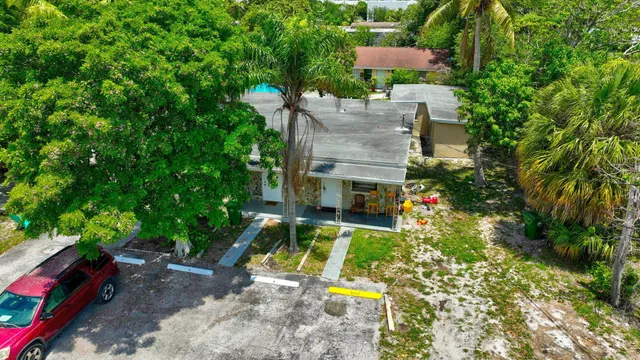  Unit A photo 100