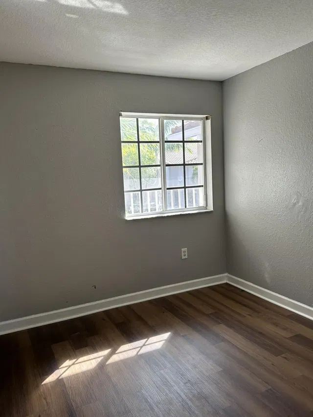 Residence photo 20