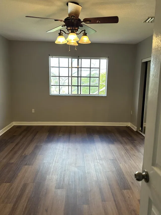 Residence photo 23