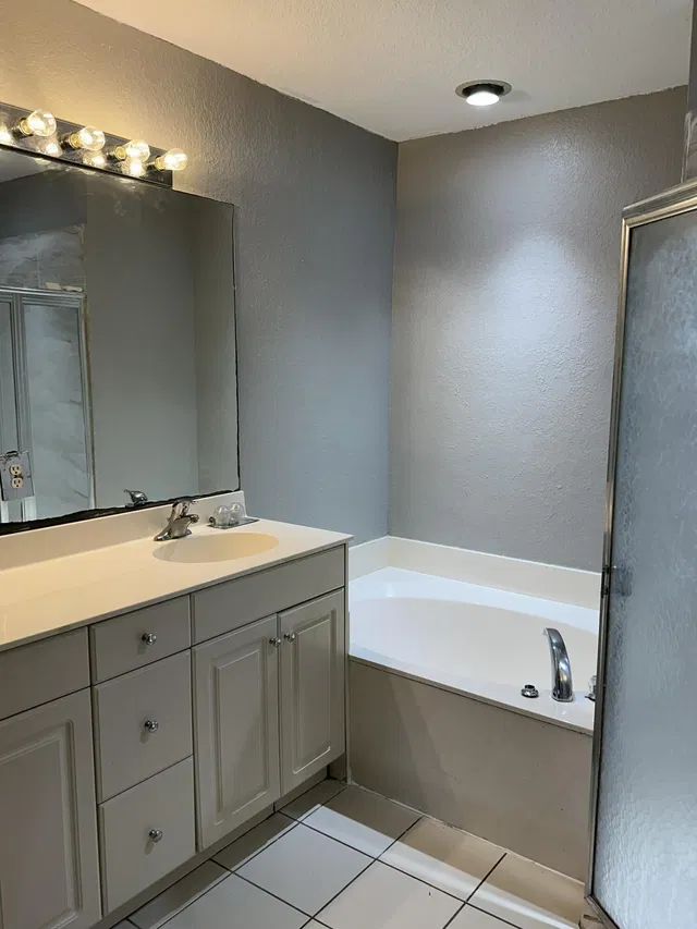 Residence photo 25