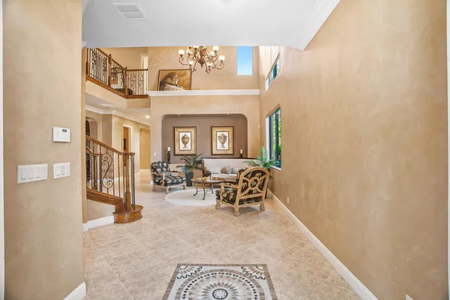 Residence photo 5