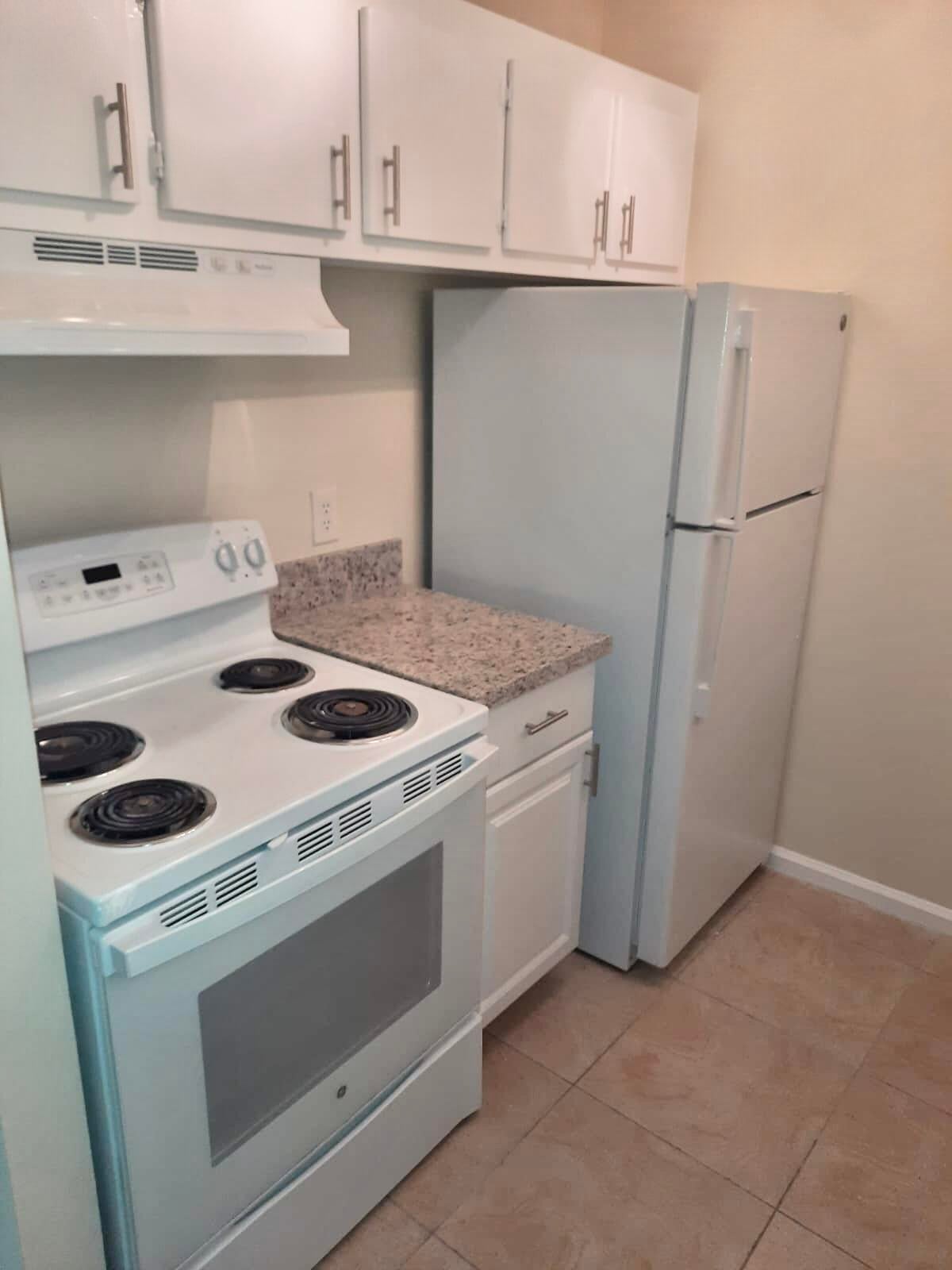 Unit B29 photo 7