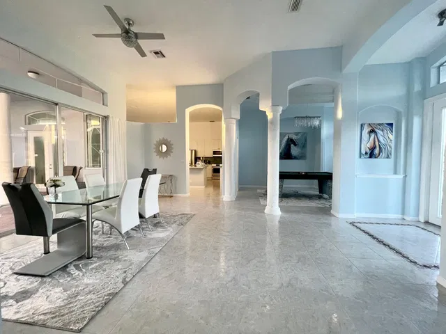 Residence photo 27