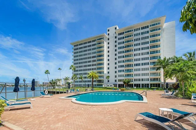 Boca Raton Unit Apt 9g photo 33