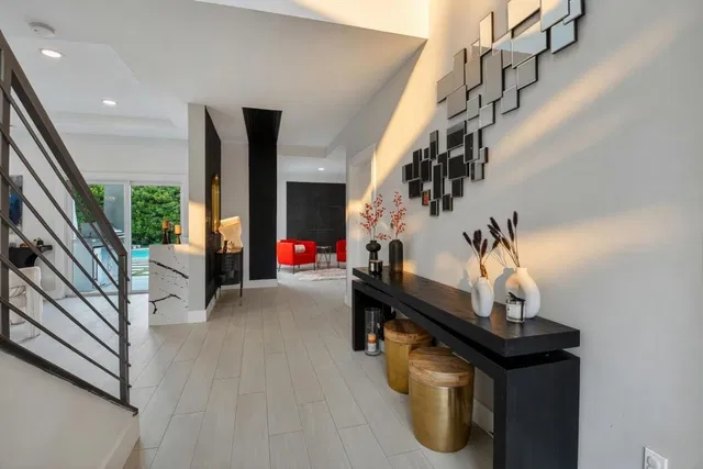 Lake Floresta Park Residence photo 9