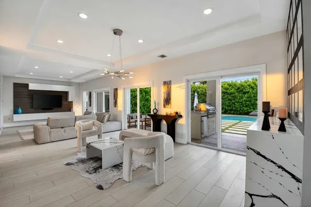 Lake Floresta Park Residence photo 14