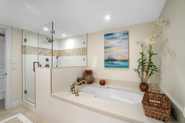 Singer Island Unit 19d photo 18