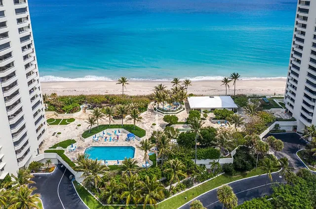 Singer Island Unit 19d photo 30