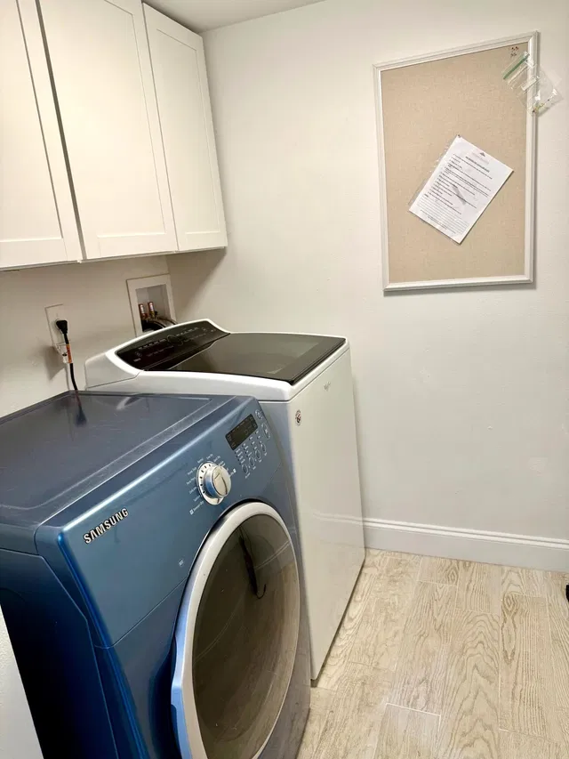 Unit 406 photo 18