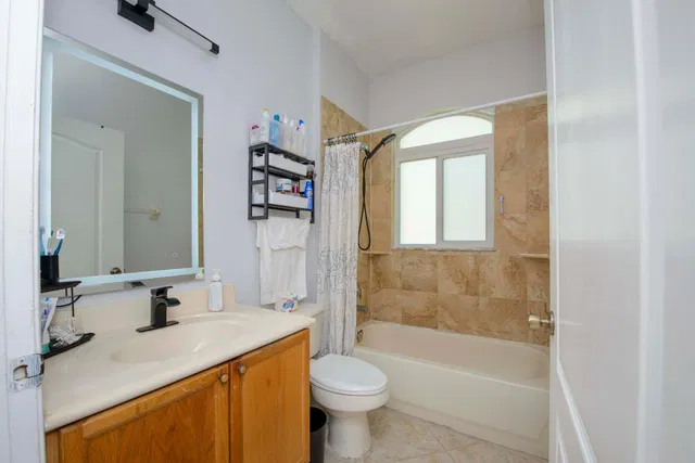 Residence photo 23