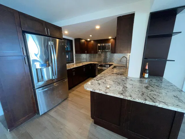 5200 N Flagler Unit 2004 photo 5