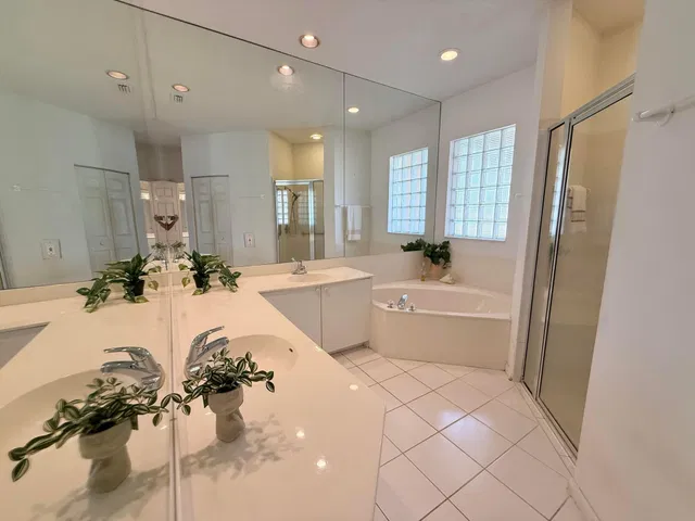 Boca Lago Country Club Homes Residence photo 15