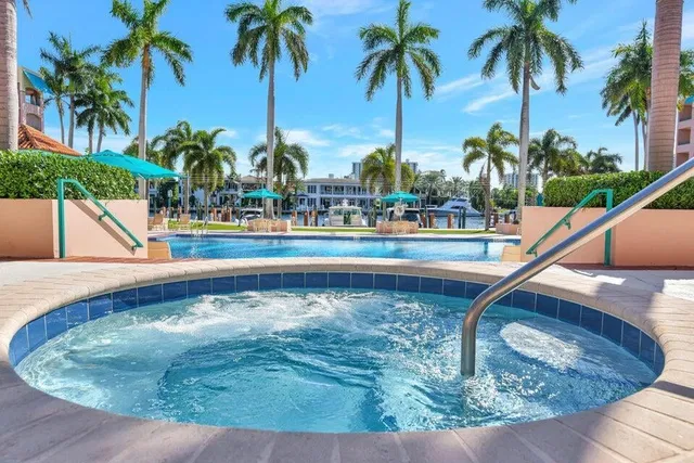 Mizner Court Unit 107 photo 19
