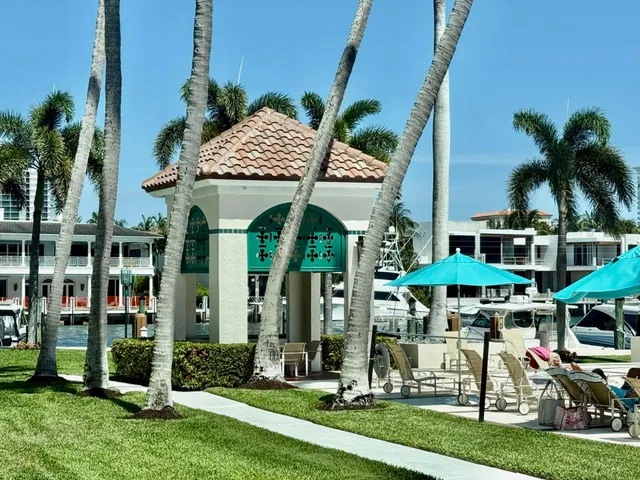 Mizner Court Unit 107 photo 22