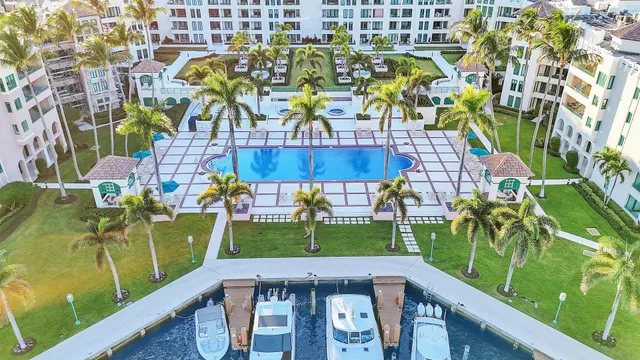 Mizner Court Unit 107 photo 47