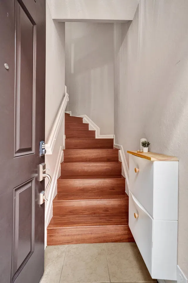 Unit 1825 photo 18