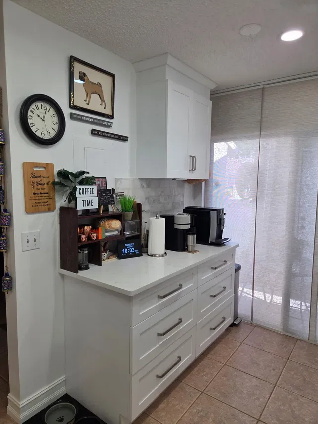 Unit 1204 photo 10