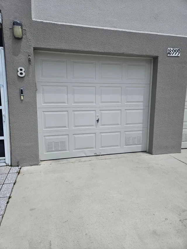 Unit 8 photo 6