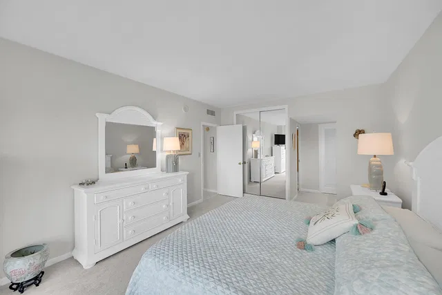 Boca Raton Unit 4b photo 20