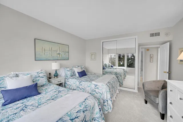Boca Raton Unit 4b photo 25
