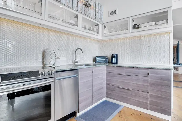 Downtown West Palm Beach Unit 513 photo 6